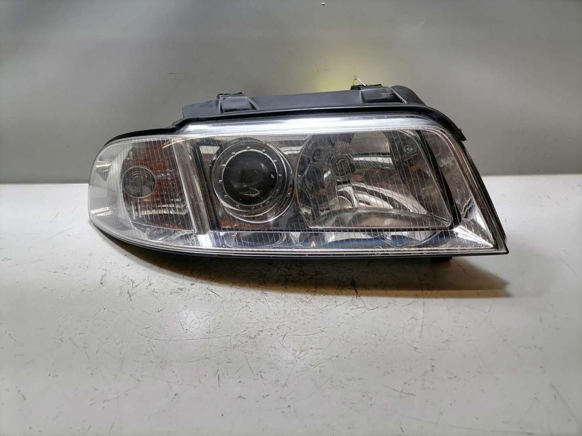 Audi A4 B5 original Scheinwerfer rechts Halogen Facelift Bj.2000